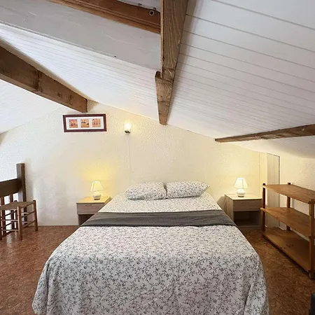 Holiday home Charmante Maison Mitoyenne A Plage, Proche De La Pour Des En Famille - Fr-1-831-9