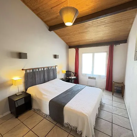 Charmante Maison Mitoyenne A Plage, Proche De La Pour Des En Famille - Fr-1-831-9 Дом отдыха *