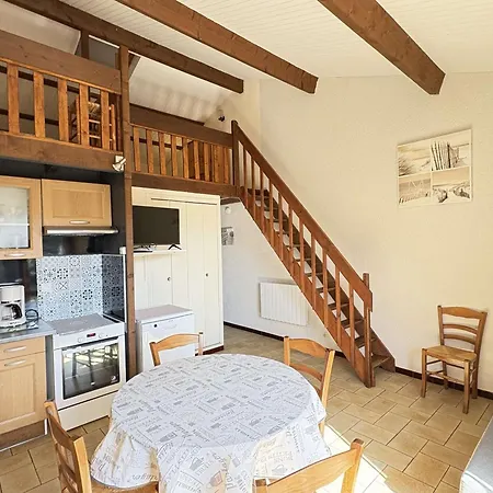 Charmante Maison Mitoyenne A Plage, Proche De La Pour Des En Famille - Fr-1-831-9 Holiday home *